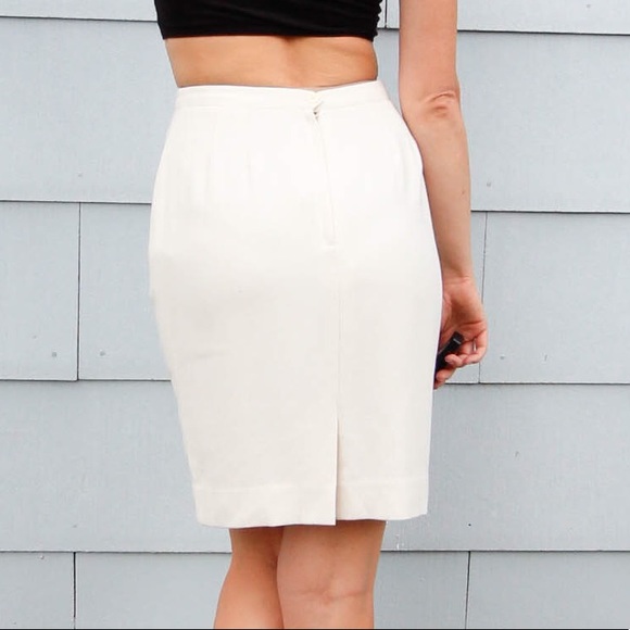 Vintage Cream Pencil Skirt - Picture 6 of 6